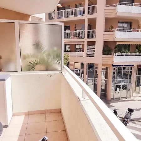 T2 Moderne Proche Du Port - Clim Apartment