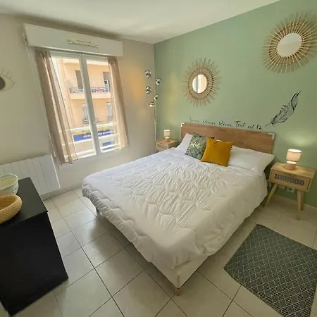 Apartment T2 Moderne Proche Du Port - Clim *