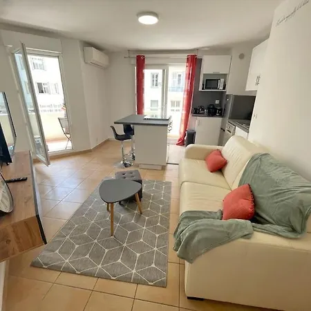 T2 Moderne Proche Du Port - Clim Apartament